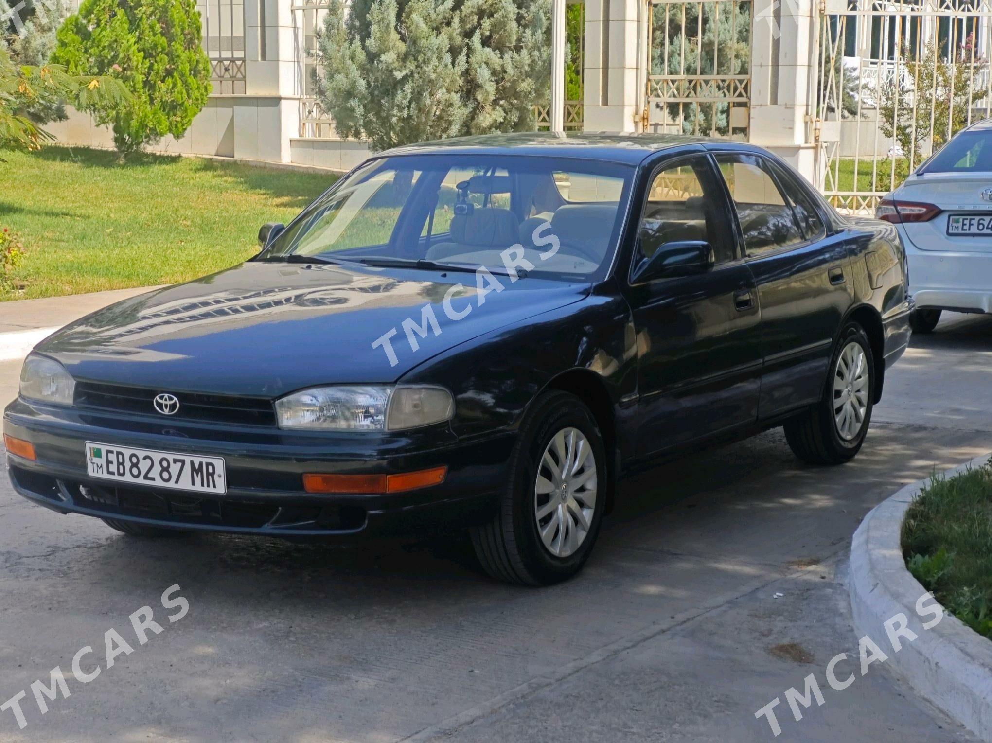 Toyota Camry 1994 - 82 000 TMT - Мары - img 2