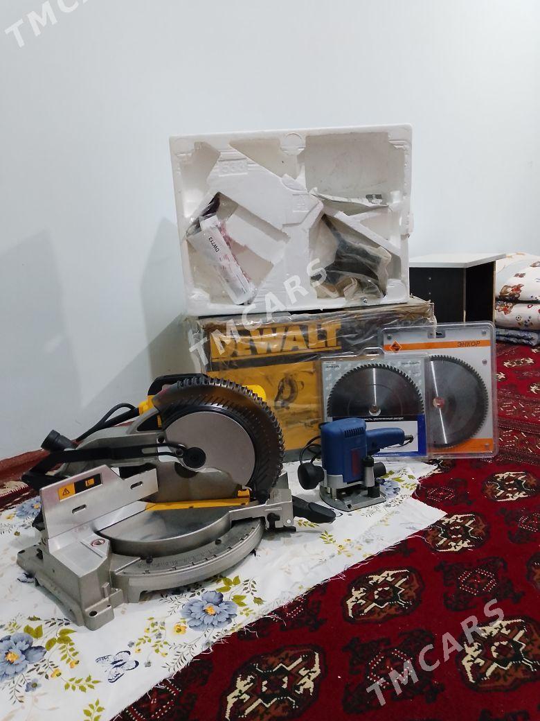 Bas kesme DeWALT - Baýramaly - img 2