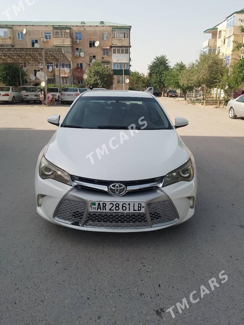 Toyota Camry 2016 - 250 000 TMT - Саят - img 4