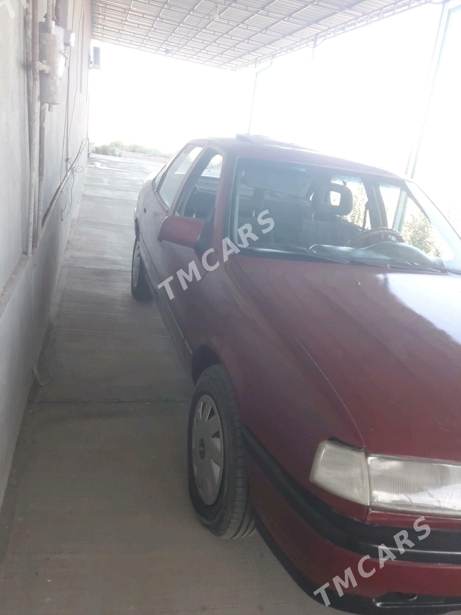 Opel Vectra 1992 - 28 000 TMT - Губадаг - img 1