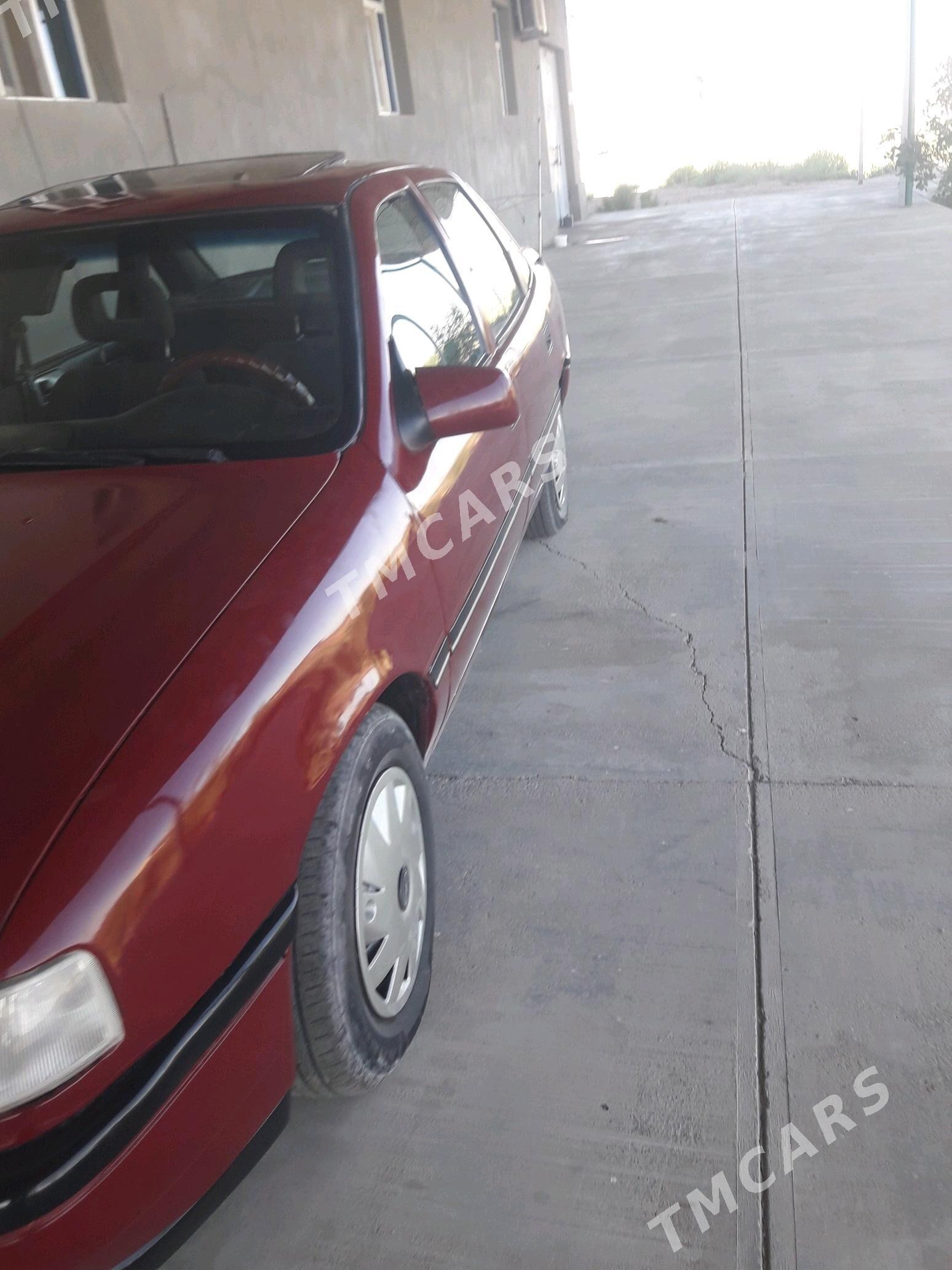 Opel Vectra 1992 - 28 000 TMT - Губадаг - img 5