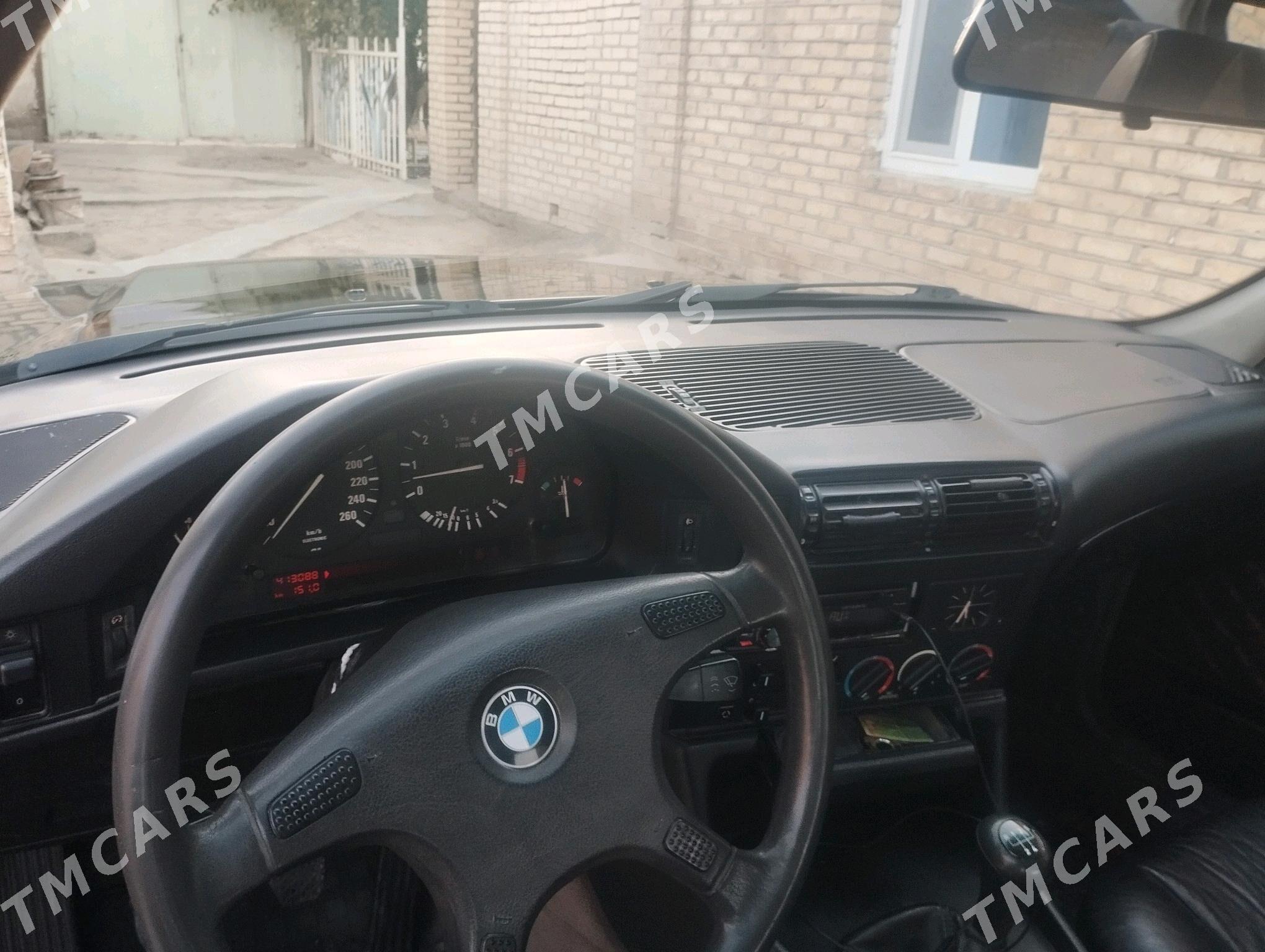 BMW 525 1990 - 70 000 TMT - Mary - img 5
