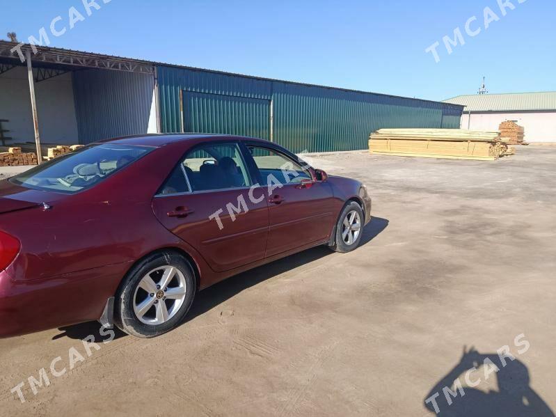 Toyota Camry 2002 - 150 000 TMT - Дашогуз - img 4