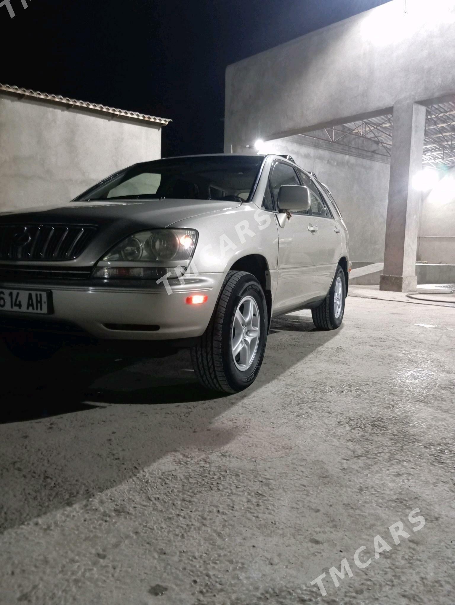 Lexus RX 300 1999 - 170 000 TMT - Теджен - img 4