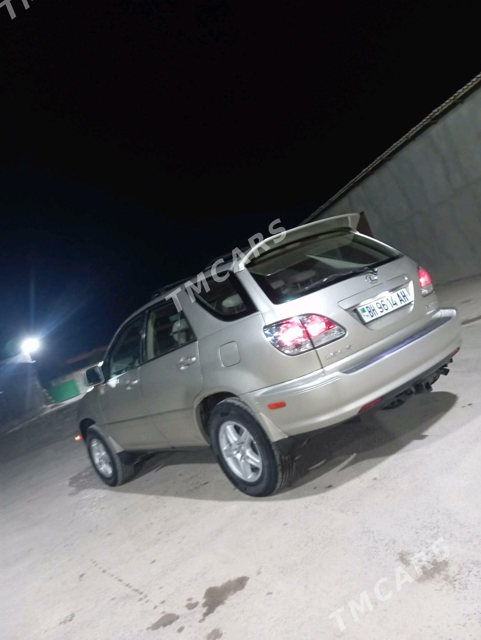 Lexus RX 300 1999 - 170 000 TMT - Теджен - img 2