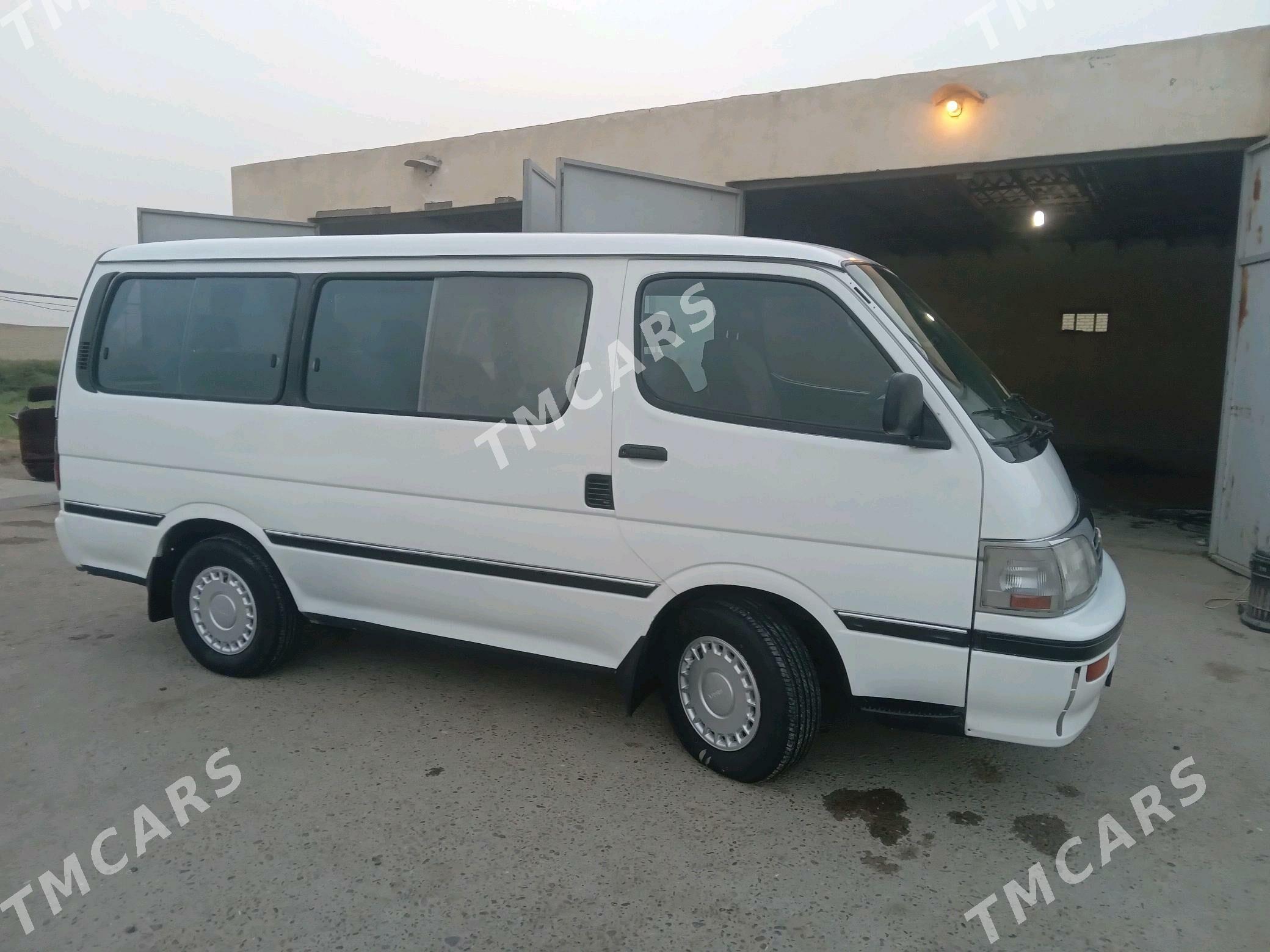 Toyota Hiace 1990 - 80 000 TMT - Mary - img 3