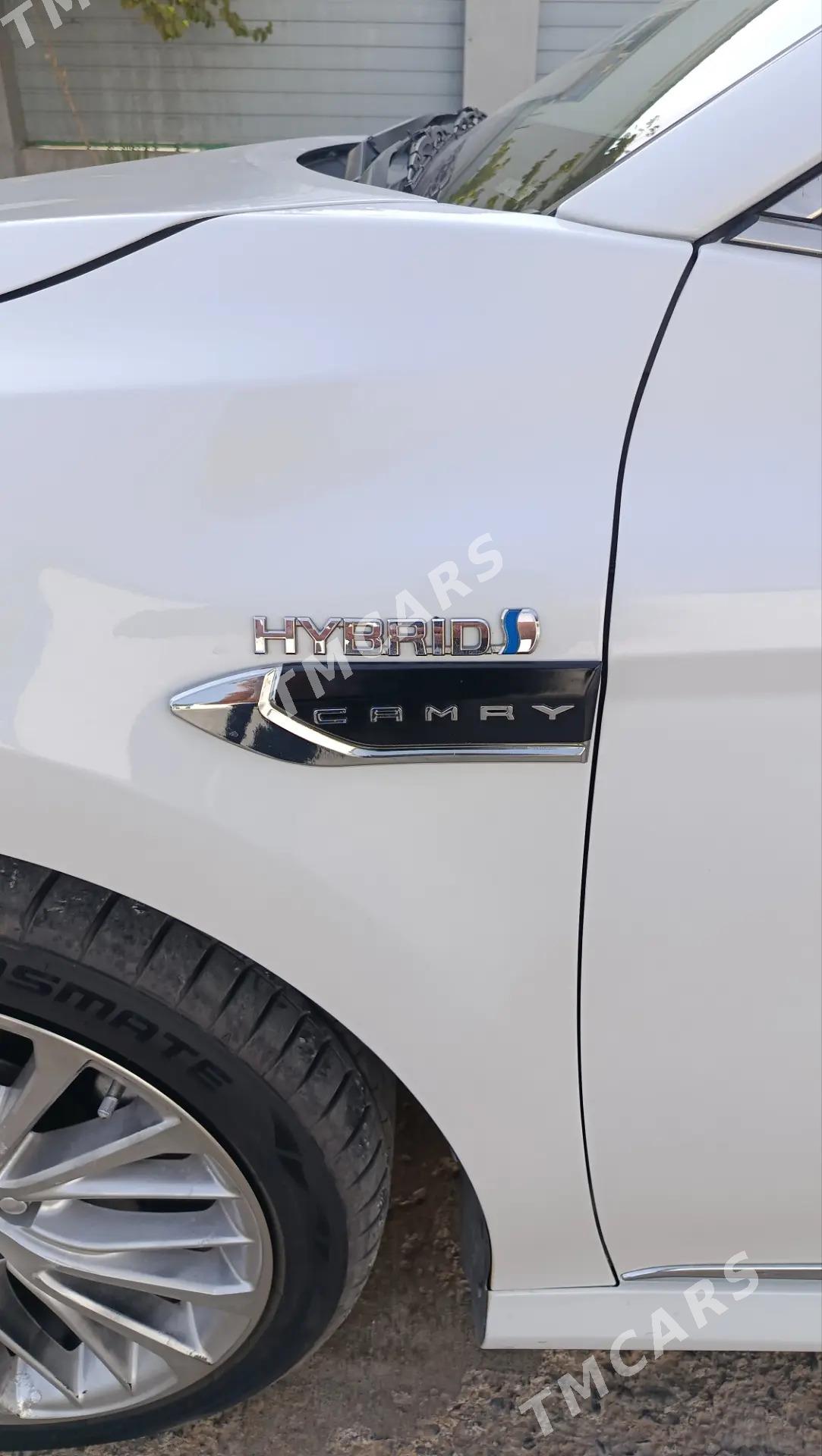Toyota Camry 2020 - 250 000 TMT - Тязе заман - img 2