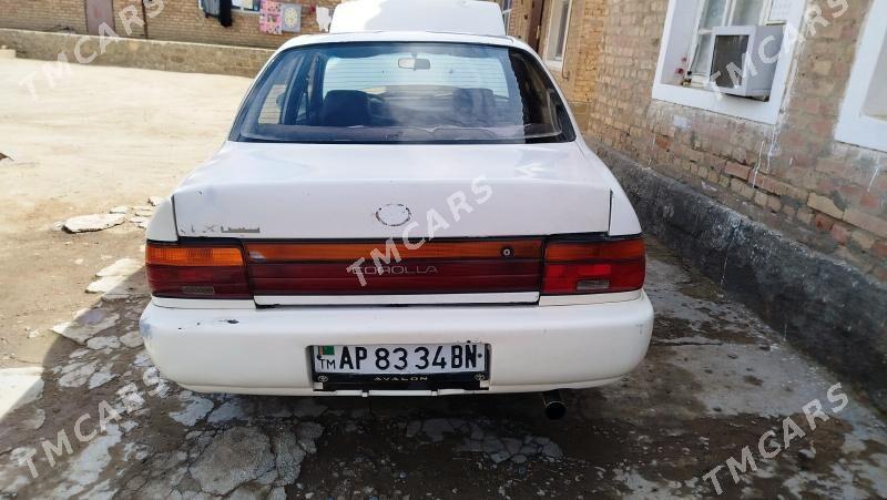 Toyota Corolla 1992 - 32 000 TMT - Bereket - img 4