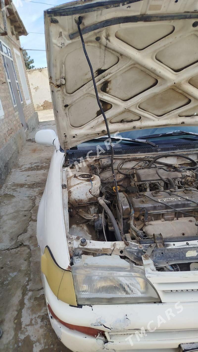 Toyota Corolla 1992 - 32 000 TMT - Bereket - img 6