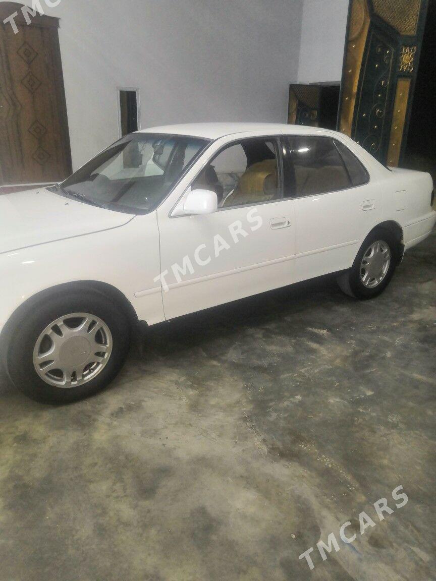 Toyota Camry 1993 - 90 000 TMT - Фарап - img 4