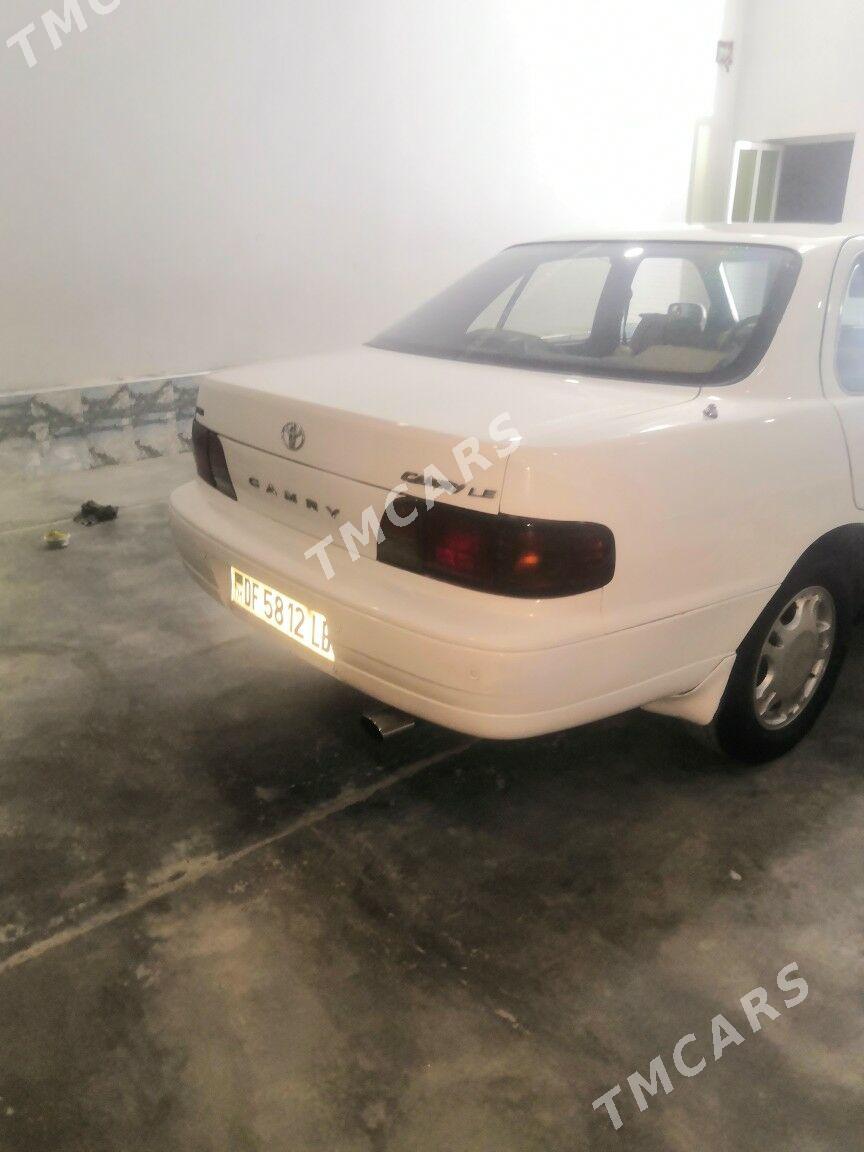Toyota Camry 1993 - 90 000 TMT - Фарап - img 7