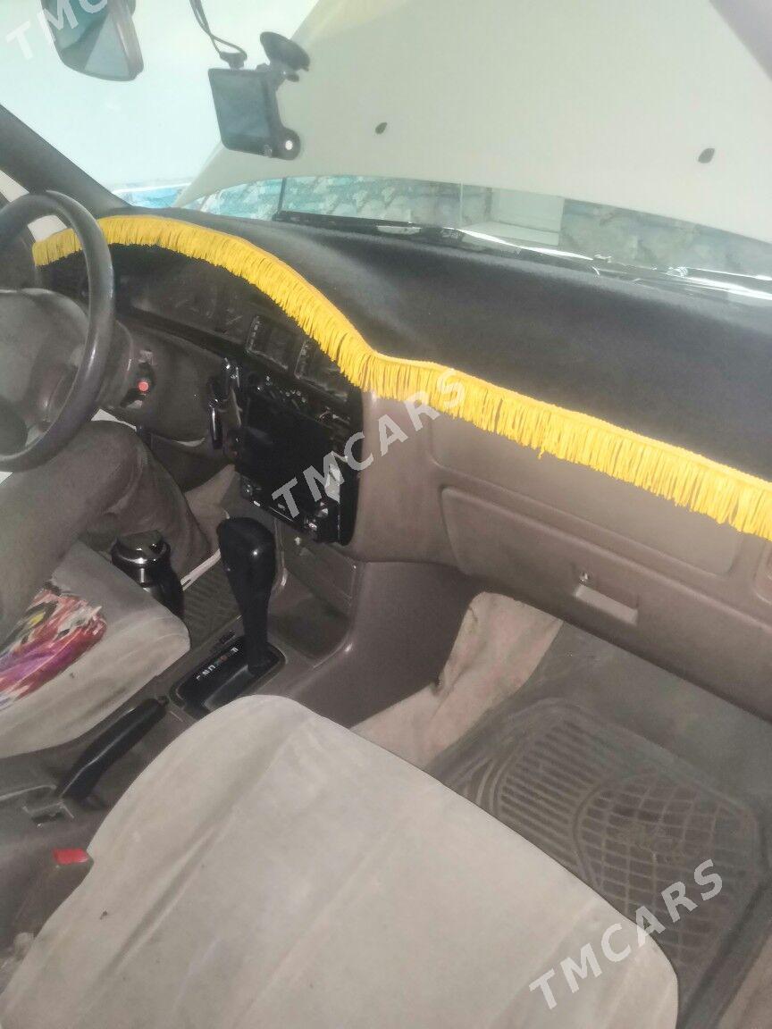 Toyota Camry 1993 - 90 000 TMT - Фарап - img 3
