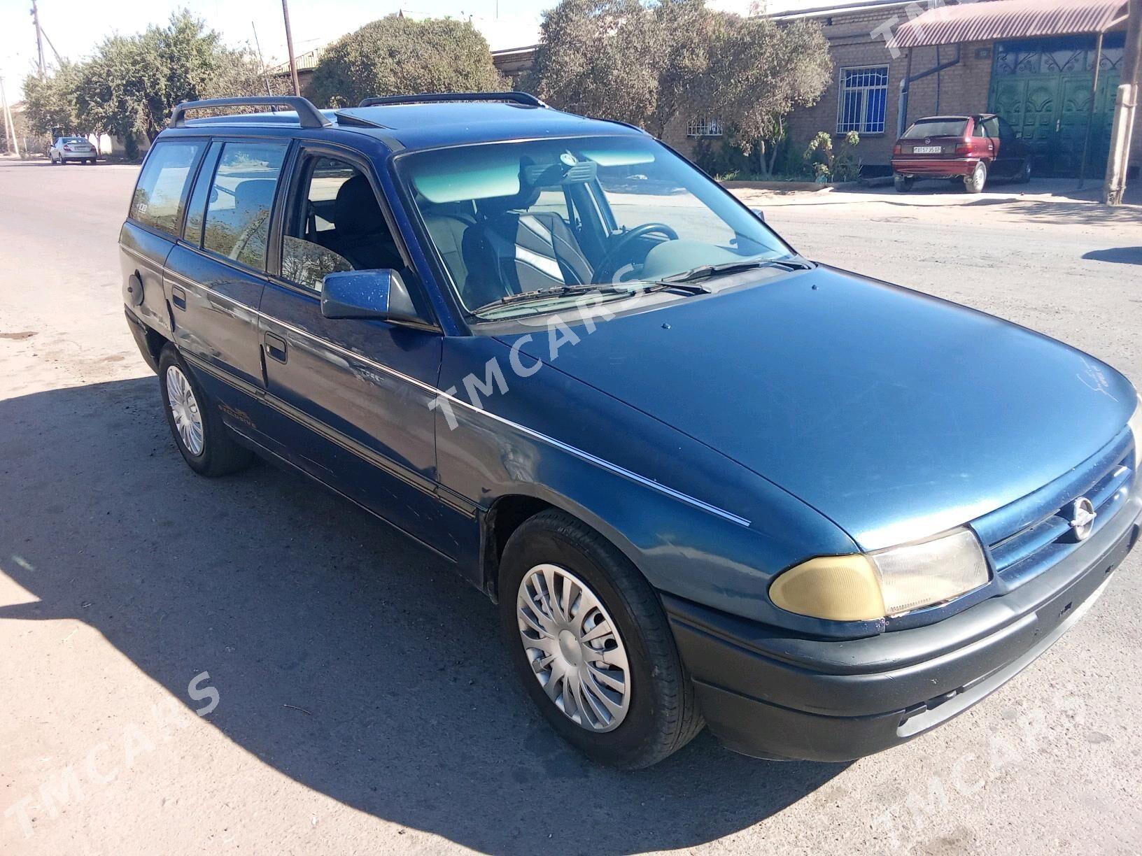 Opel Astra 1993 - 32 000 TMT - Gubadag - img 7
