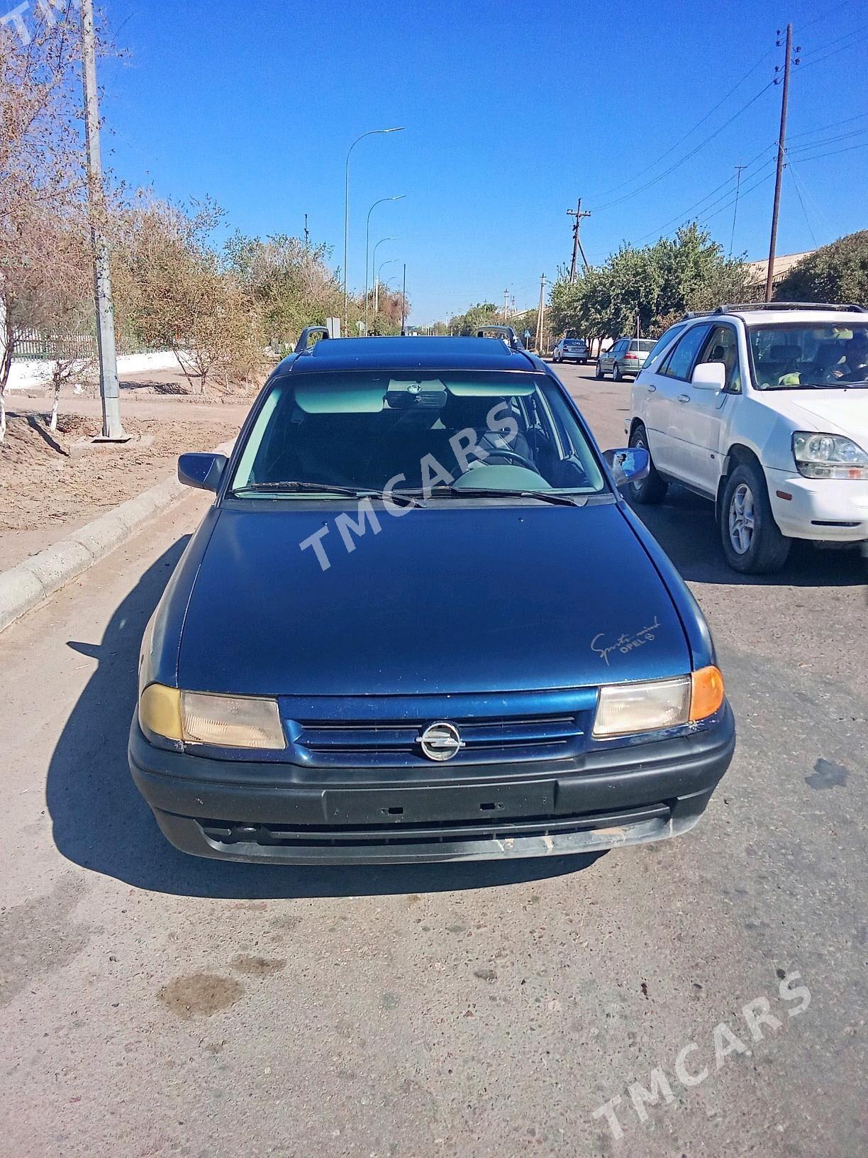 Opel Astra 1993 - 32 000 TMT - Gubadag - img 8