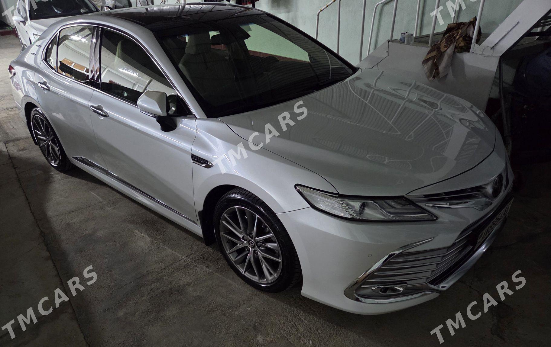 Toyota Camry 2021 - 595 000 TMT - Ашхабад - img 4