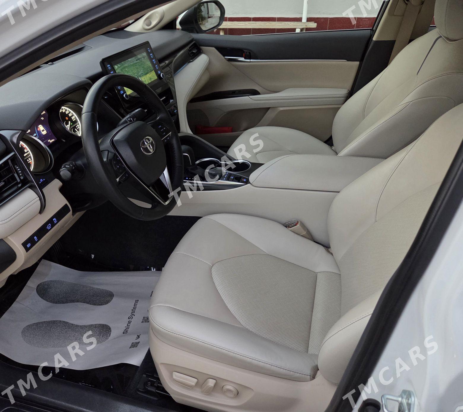 Toyota Camry 2021 - 595 000 TMT - Ашхабад - img 2