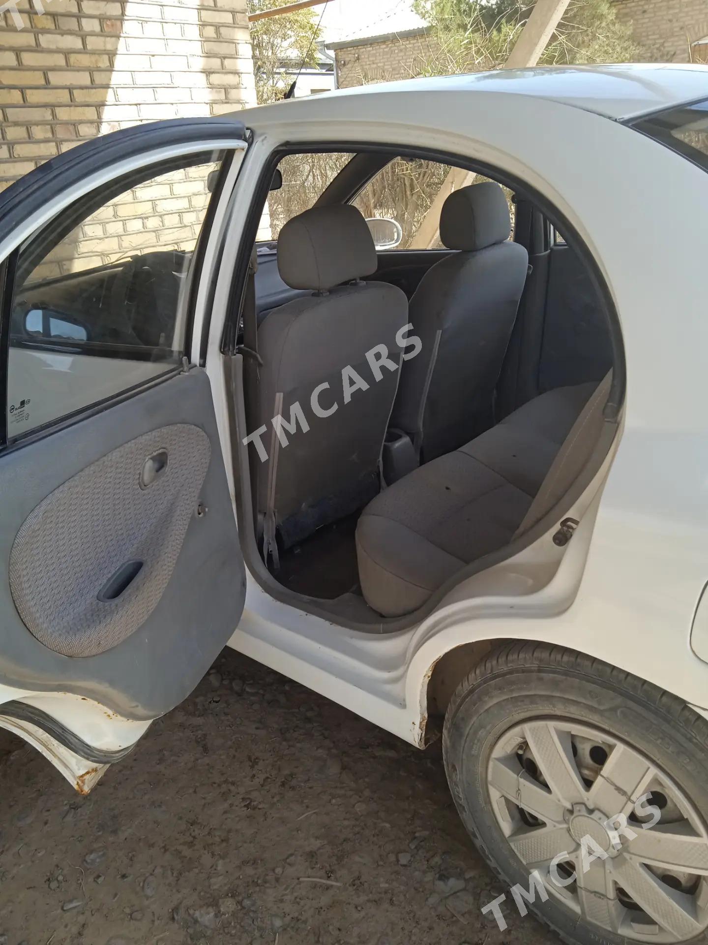 Kia Rio 2001 - 26 000 TMT - Murgap - img 4