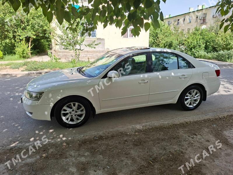 Hyundai Sonata 2006 - 130 000 TMT - 2 мкр - img 4