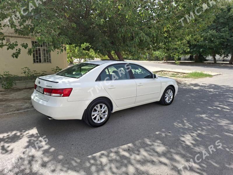 Hyundai Sonata 2006 - 130 000 TMT - 2 мкр - img 2