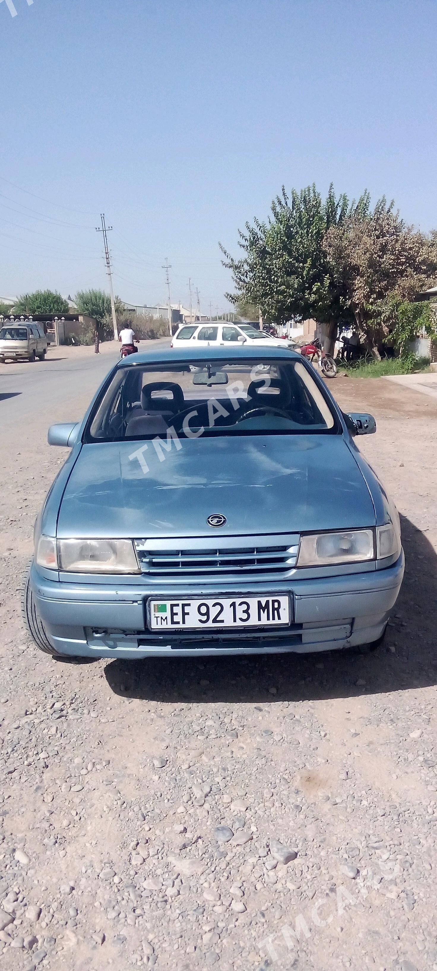 Opel Vectra 1990 - 32 000 TMT - Сакарчага - img 4
