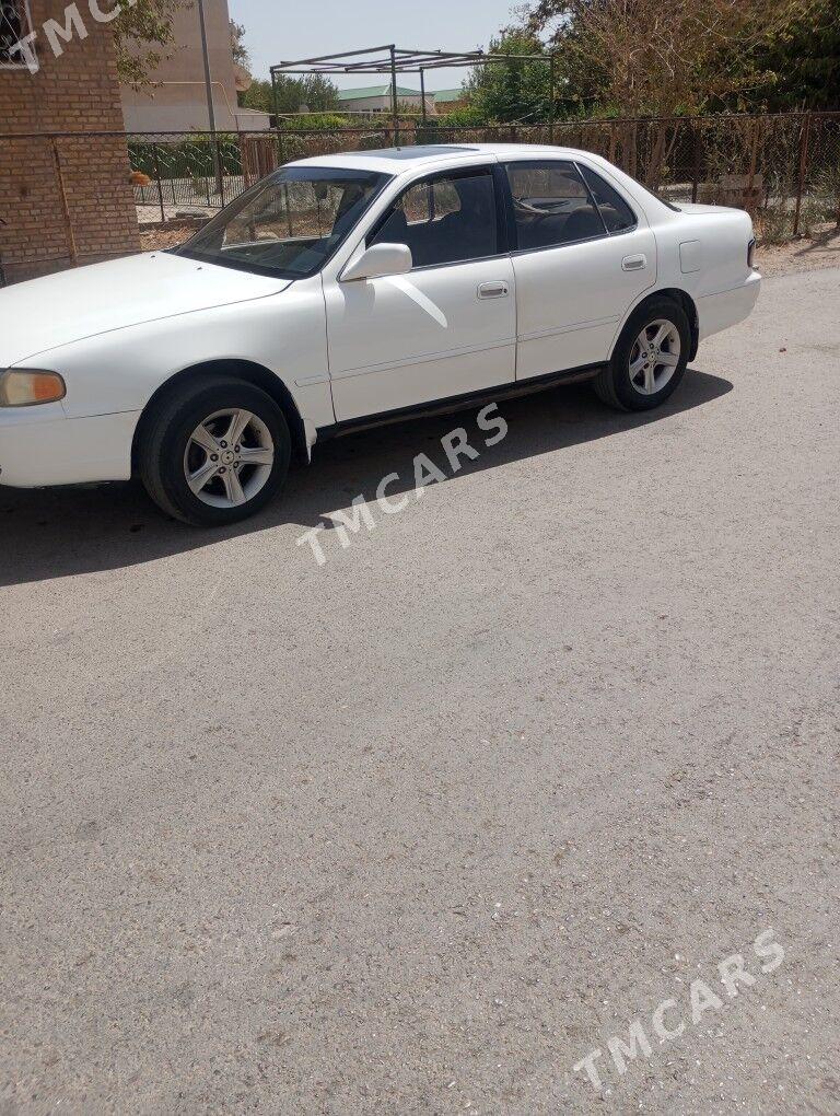 Toyota Camry 1993 - 90 000 TMT - Чарджоу - img 2
