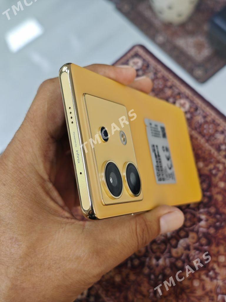 Infinix ZERO 30 5G 12/256 - Mary - img 2