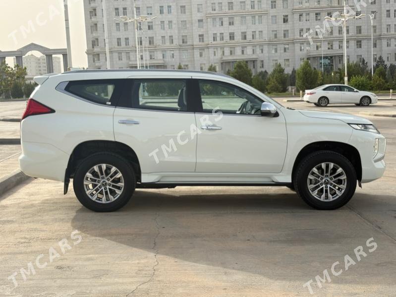 Mitsubishi Montero Sport 2023 - 530 000 TMT - Aşgabat - img 4