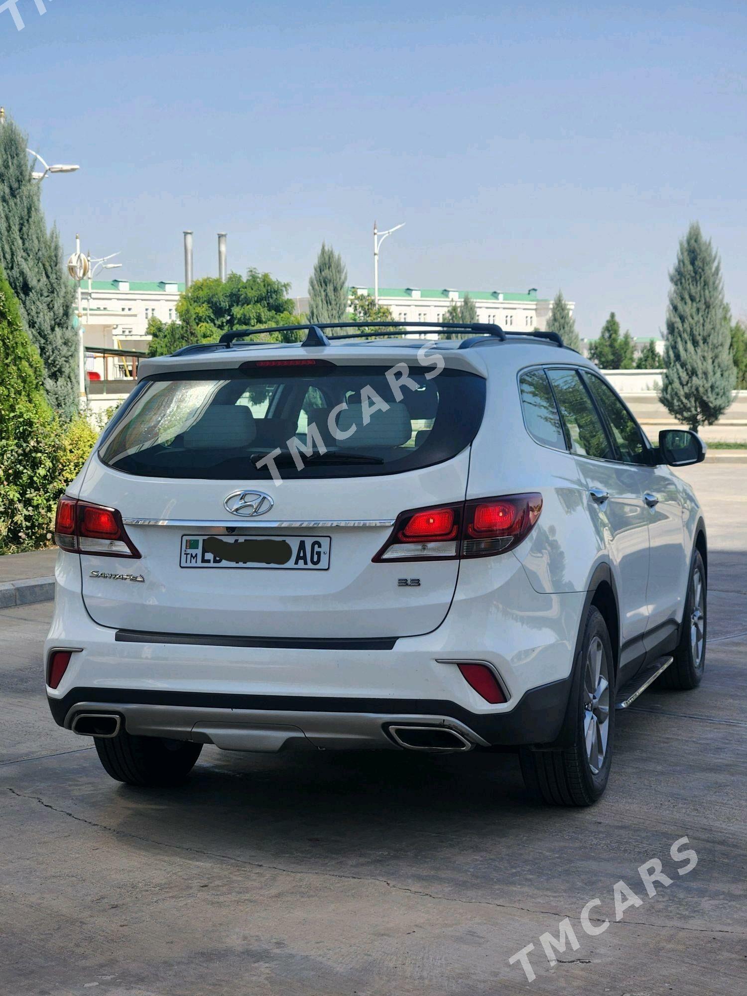 Hyundai Santa Fe 2018 - 254 000 TMT - Aşgabat - img 4