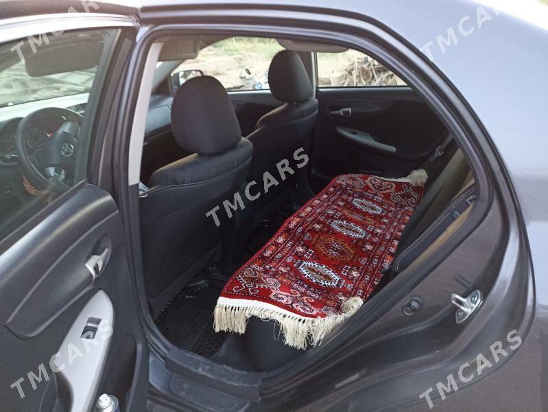 Toyota Corolla 2013 - 150 000 TMT - Мары - img 4