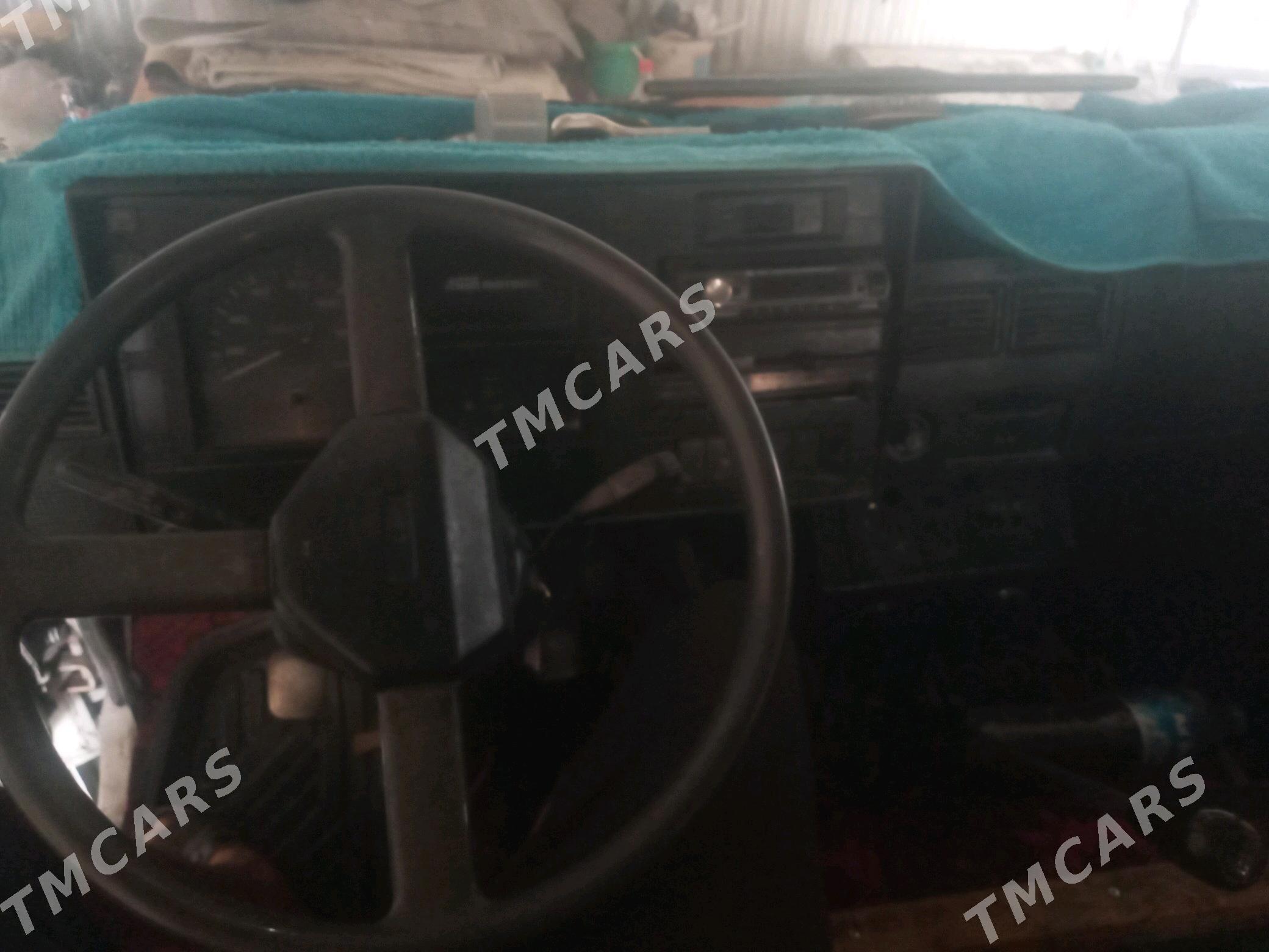 Mitsubishi Fuso 1995 - 100 000 TMT - Туркменабат - img 2