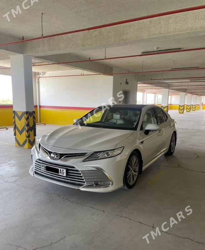 Toyota Camry 2021 - 545 000 TMT - Ашхабад - img 3
