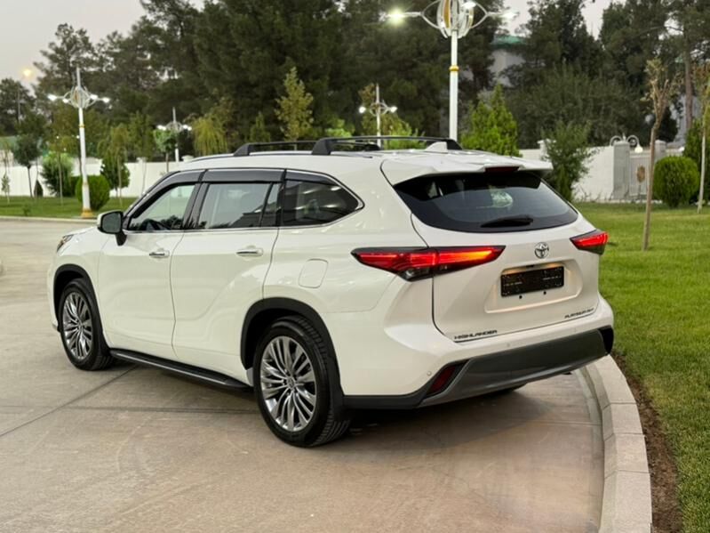 Toyota Highlander 2020 - 670 000 TMT - Aşgabat - img 2