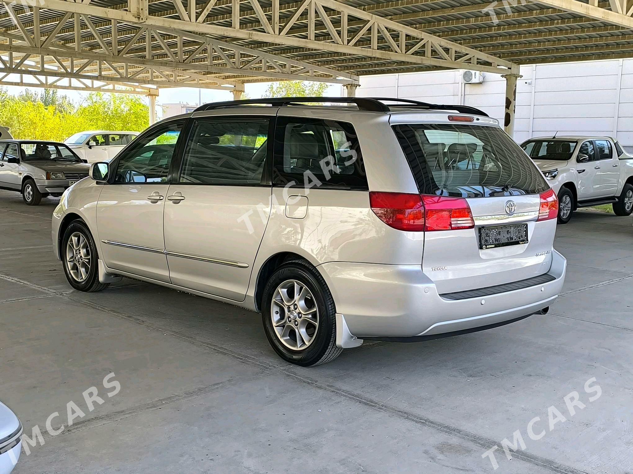 Toyota Sienna 2004 - 258 000 TMT - Türkmenabat - img 4