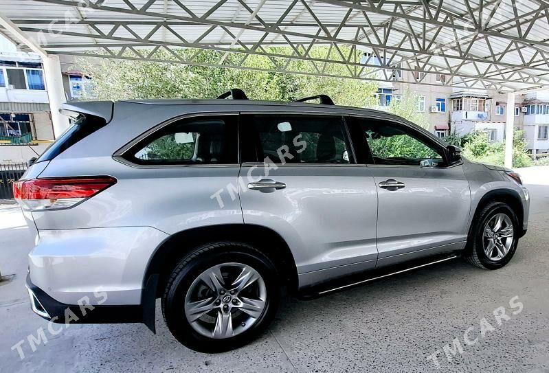 Toyota Highlander 2017 - 440 000 TMT - Туркменабат - img 3
