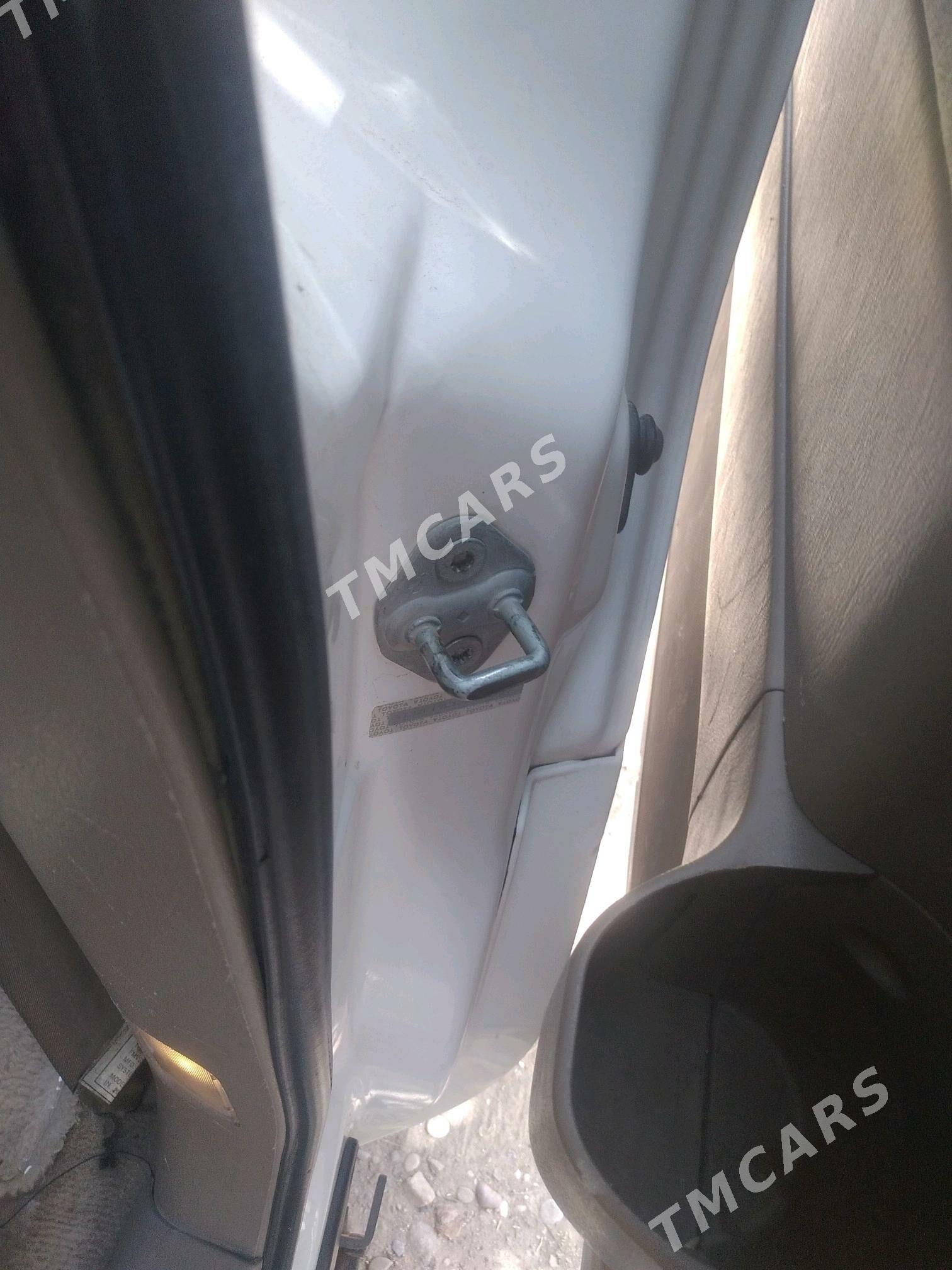 Toyota Sienna 2002 - 170 000 TMT - Tagtabazar - img 6
