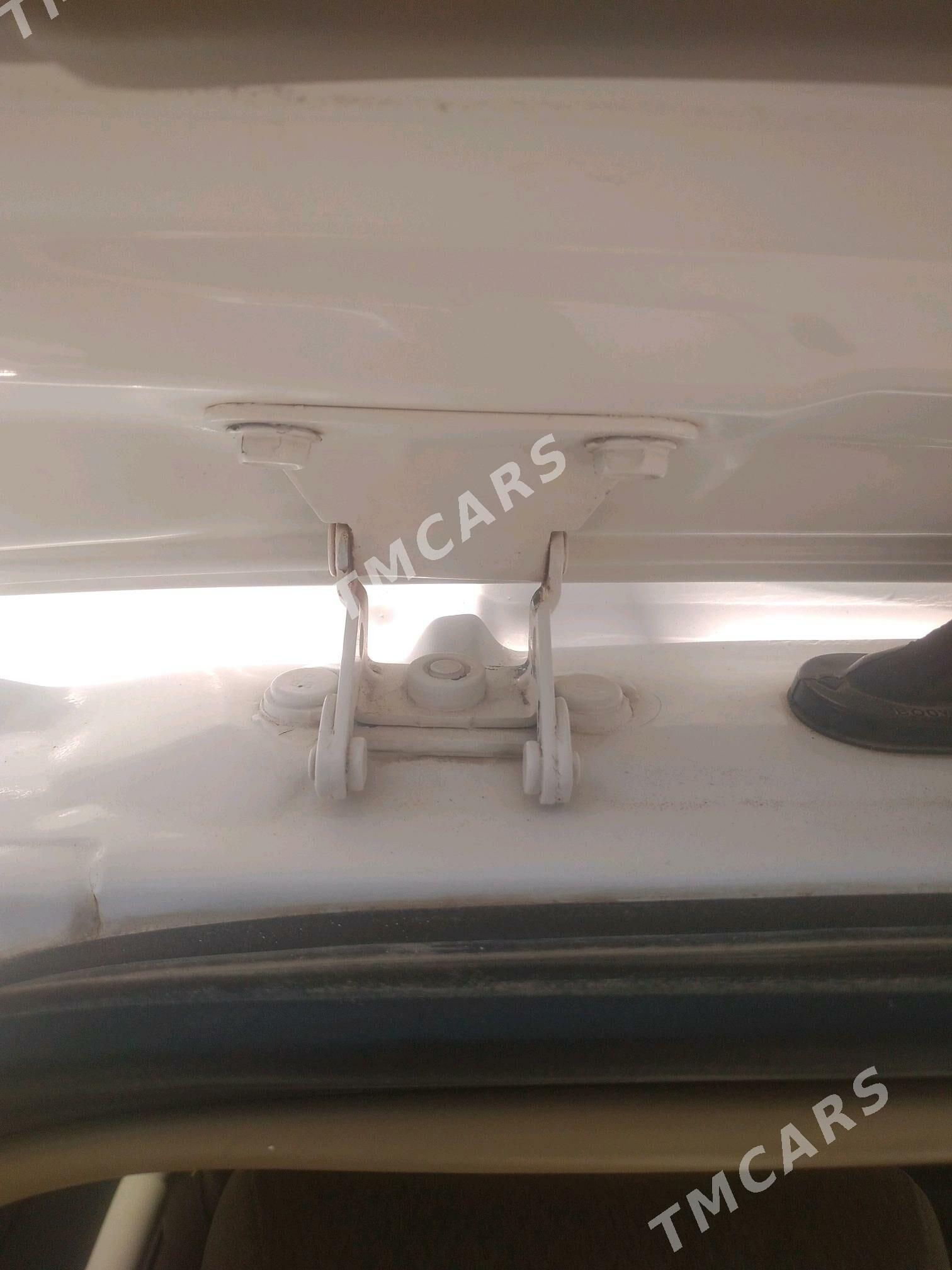 Toyota Sienna 2002 - 170 000 TMT - Tagtabazar - img 7