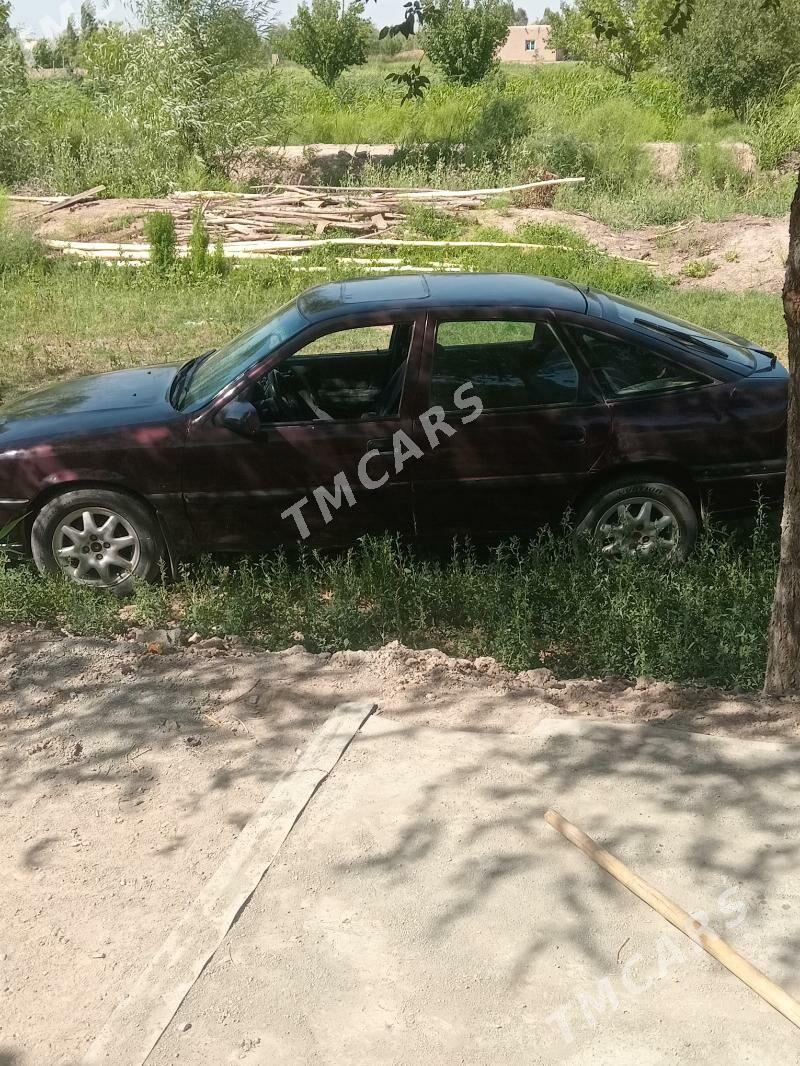 Opel Vectra 1993 - 25 000 TMT - Boldumsaz - img 2