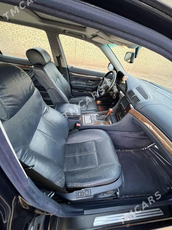 BMW 740 1995 - 140 000 TMT - Байрамали - img 8