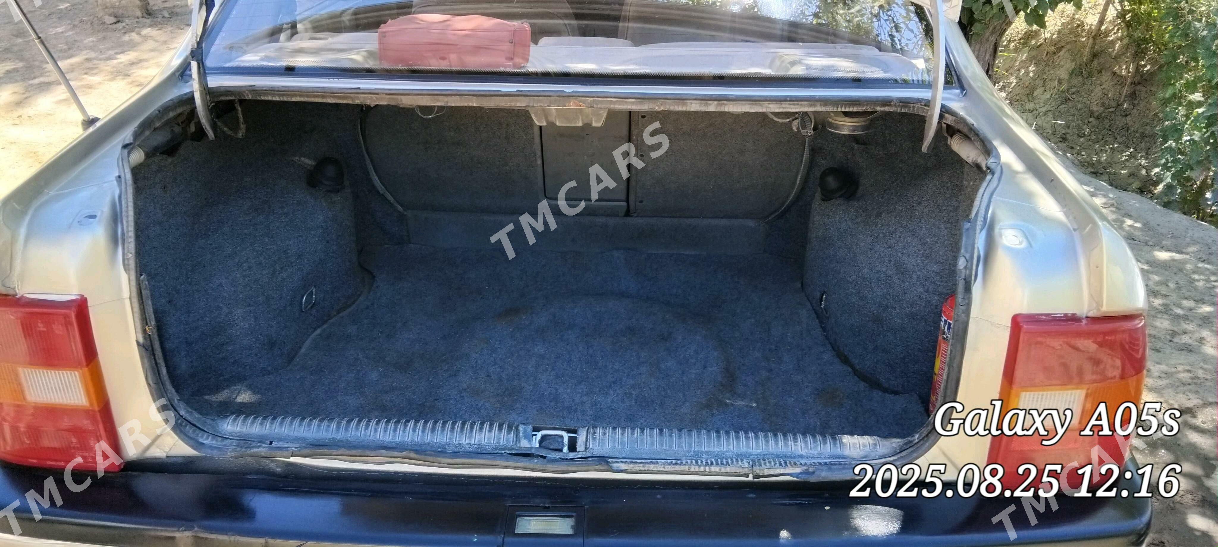 Opel Vectra 1991 - 45 000 TMT - Болдумсаз - img 5