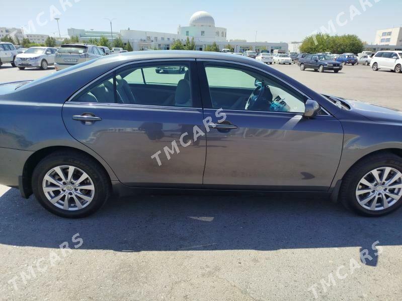 Toyota Camry 2011 - 185 000 TMT - Дашогуз - img 4