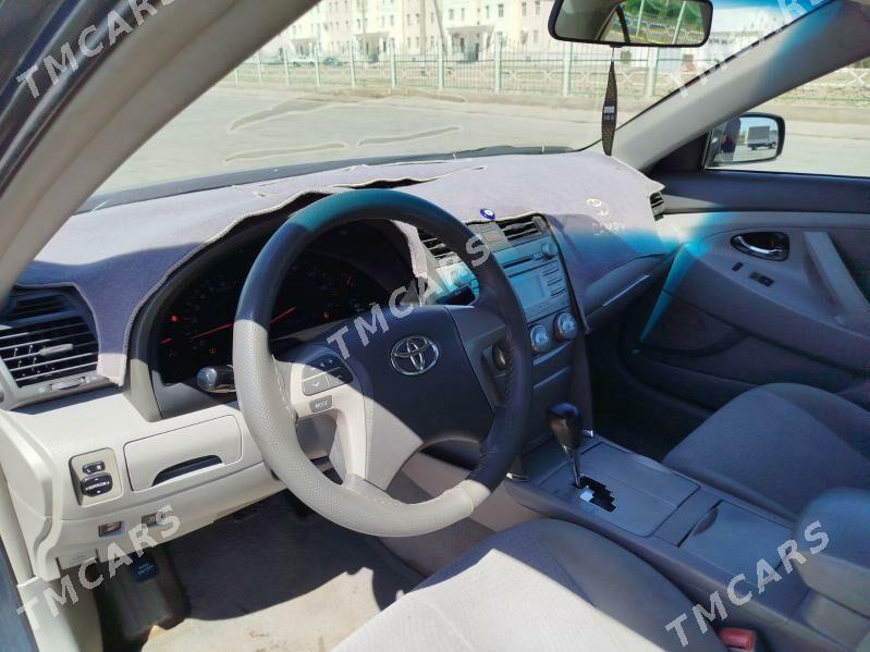 Toyota Camry 2011 - 185 000 TMT - Дашогуз - img 5