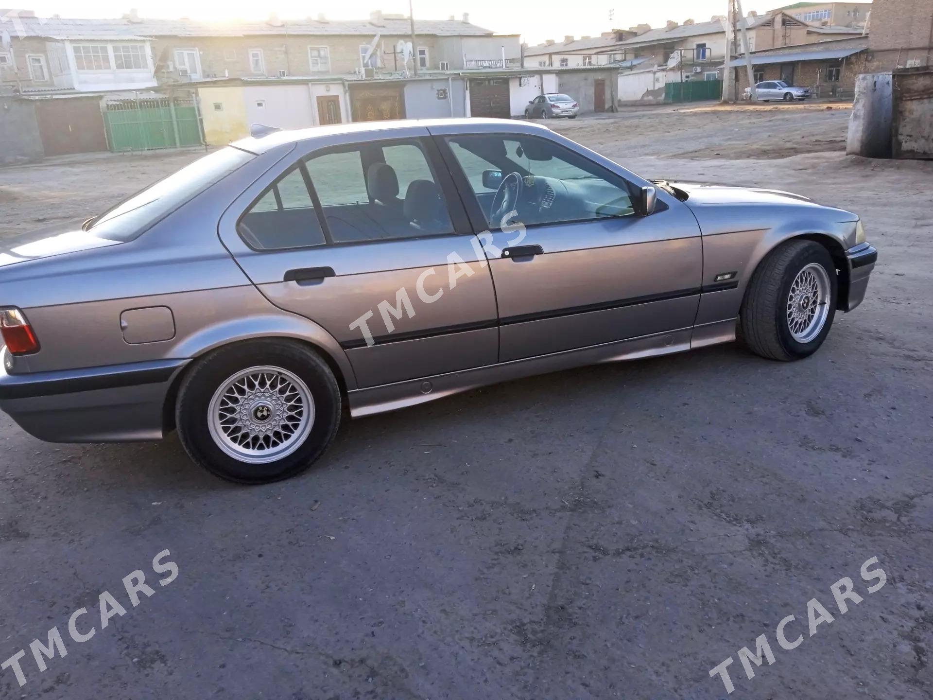 BMW 325 1991 - 45 000 TMT - Daşoguz - img 4