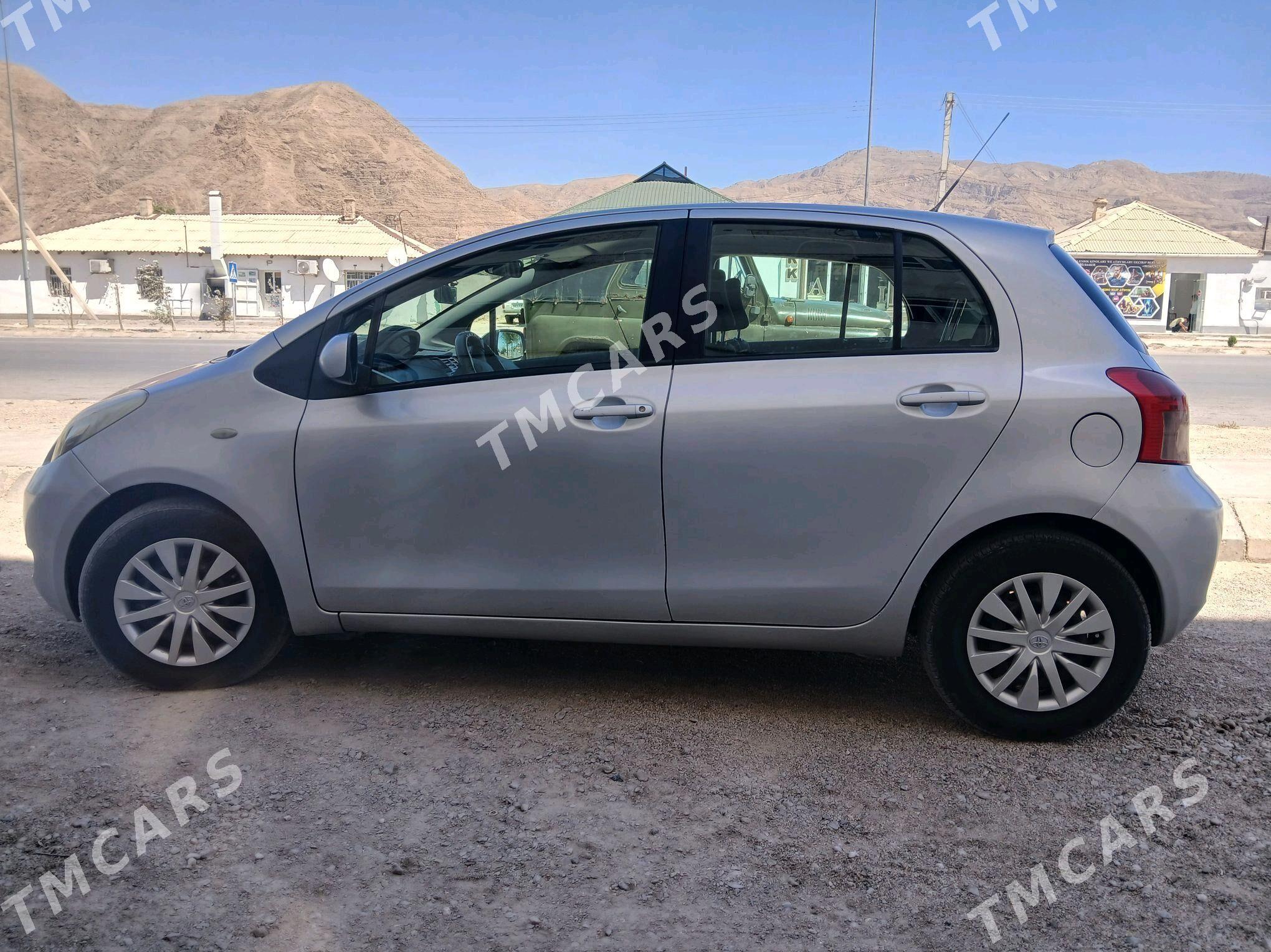 Toyota Yaris 2008 - 110 000 TMT - Балканабат - img 2