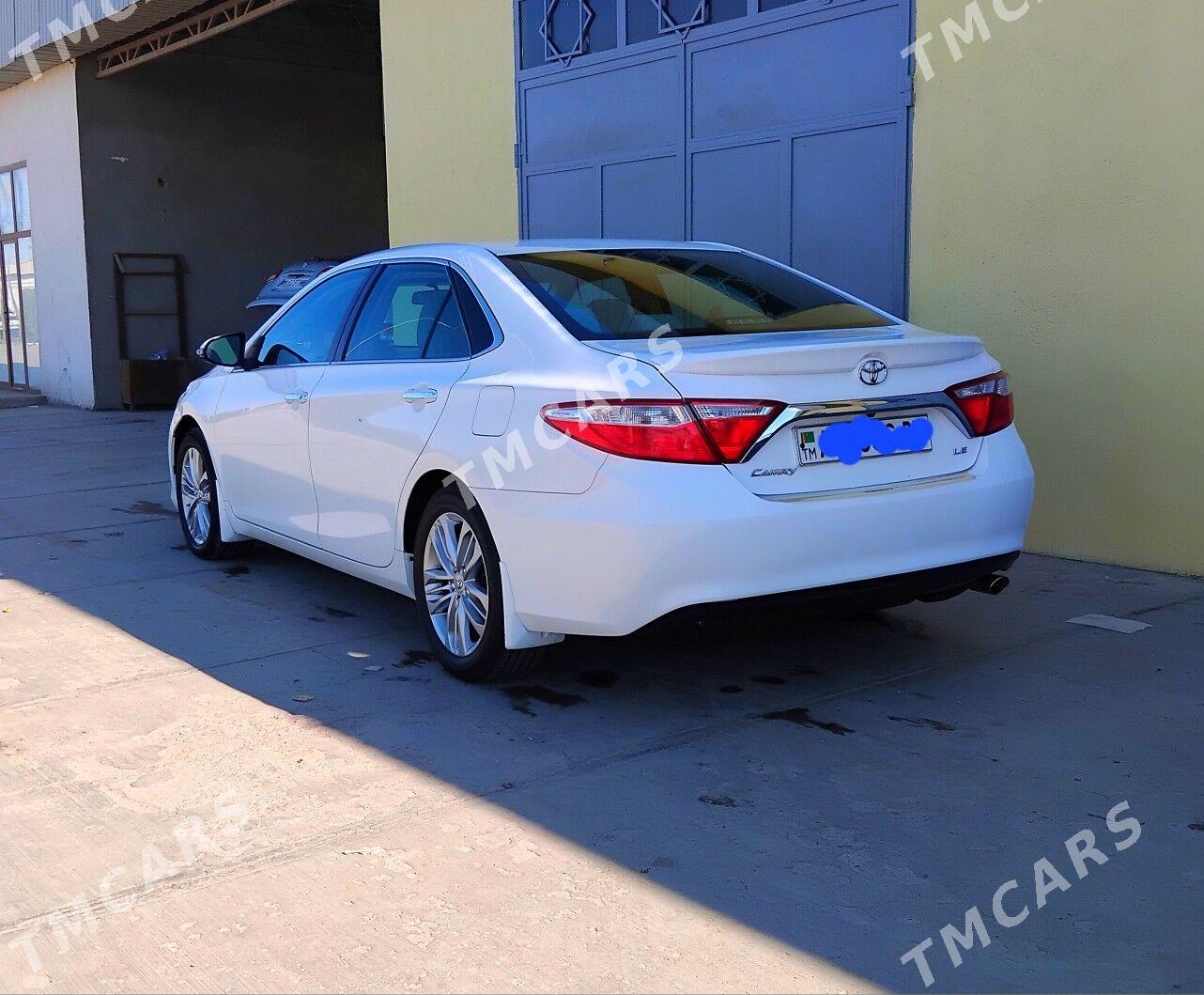 Toyota Camry 2015 - 255 000 TMT - Дашогуз - img 2