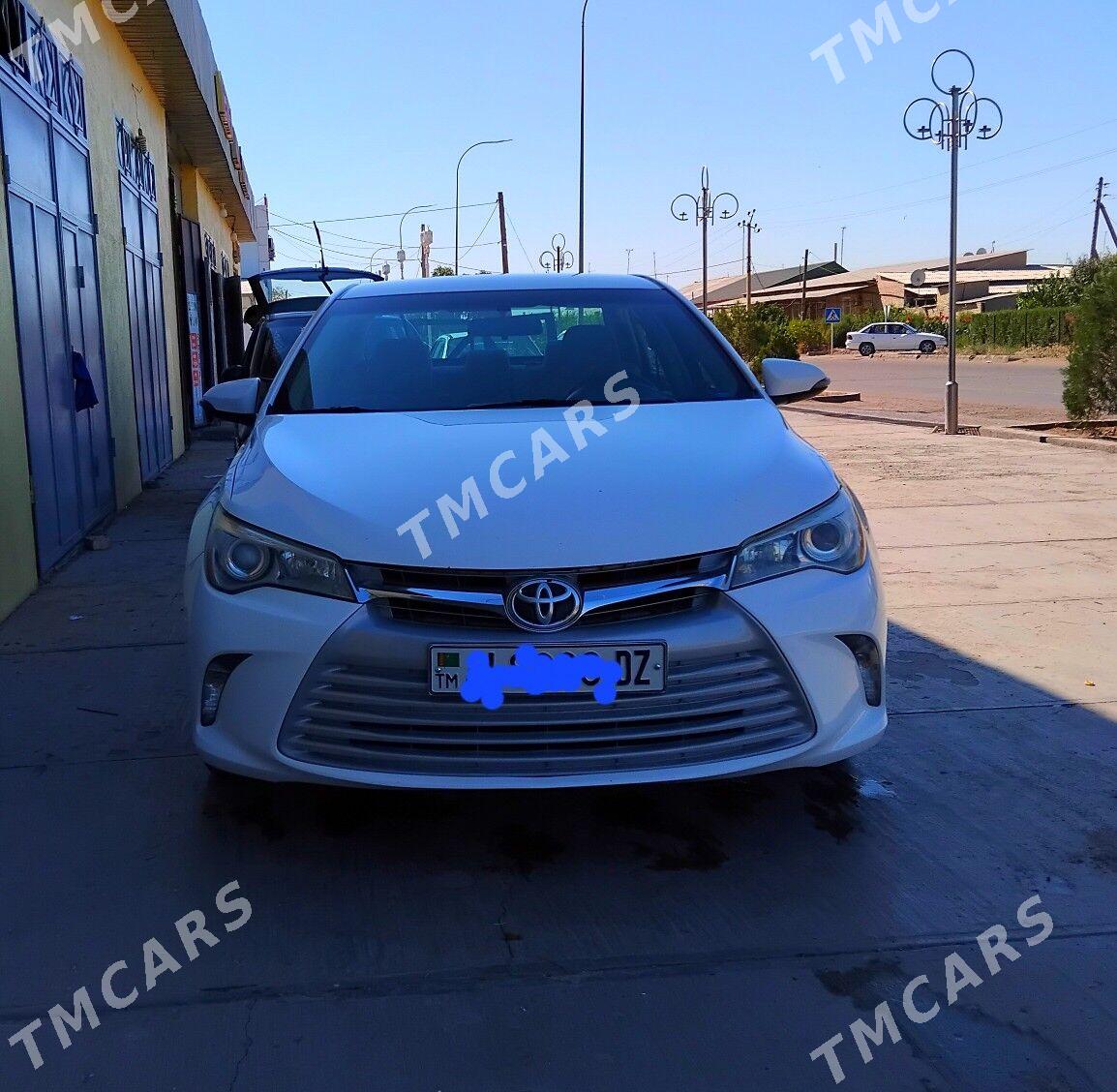 Toyota Camry 2015 - 255 000 TMT - Дашогуз - img 3