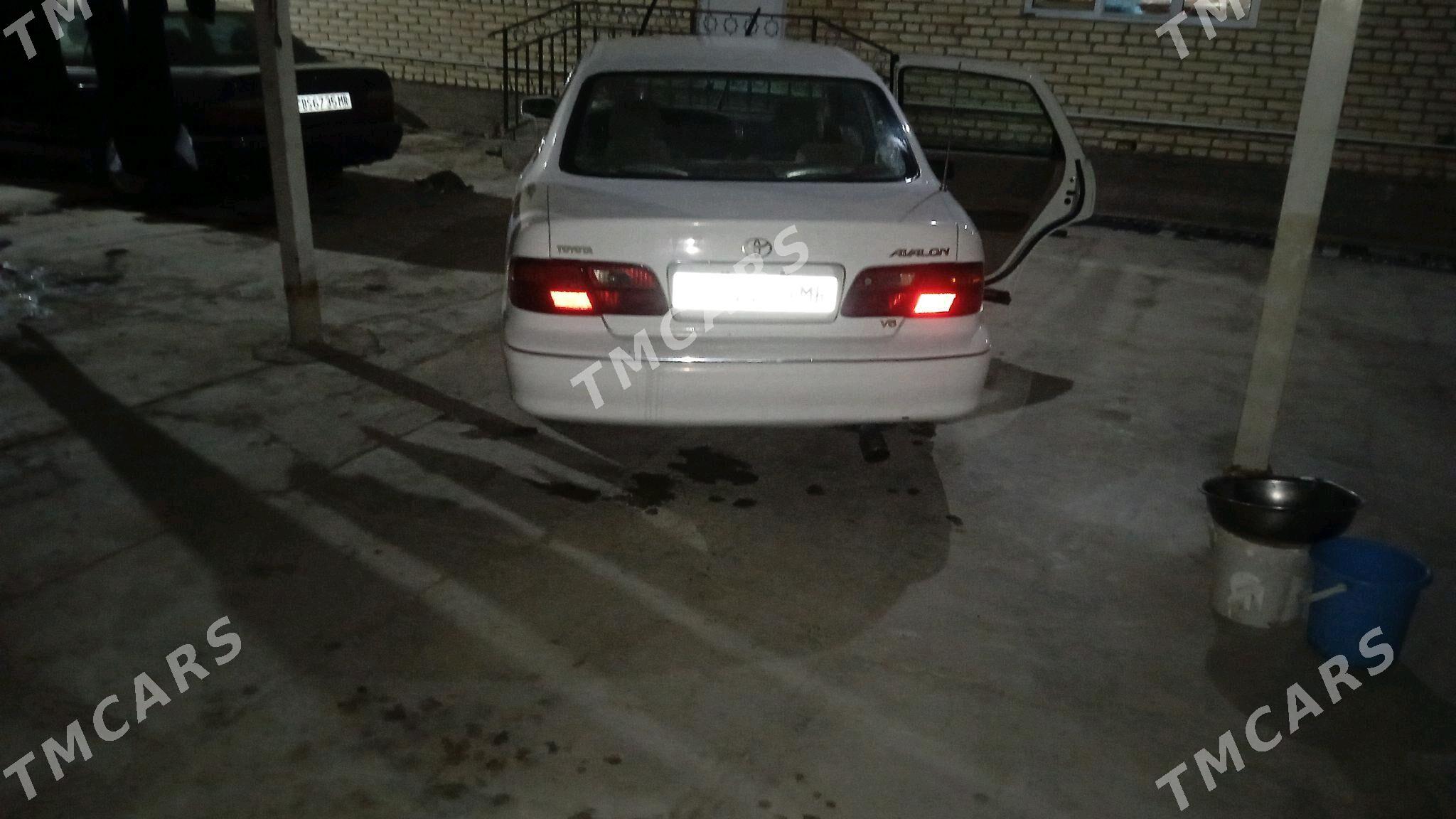 Toyota Avalon 1999 - 115 000 TMT - Байрамали - img 3
