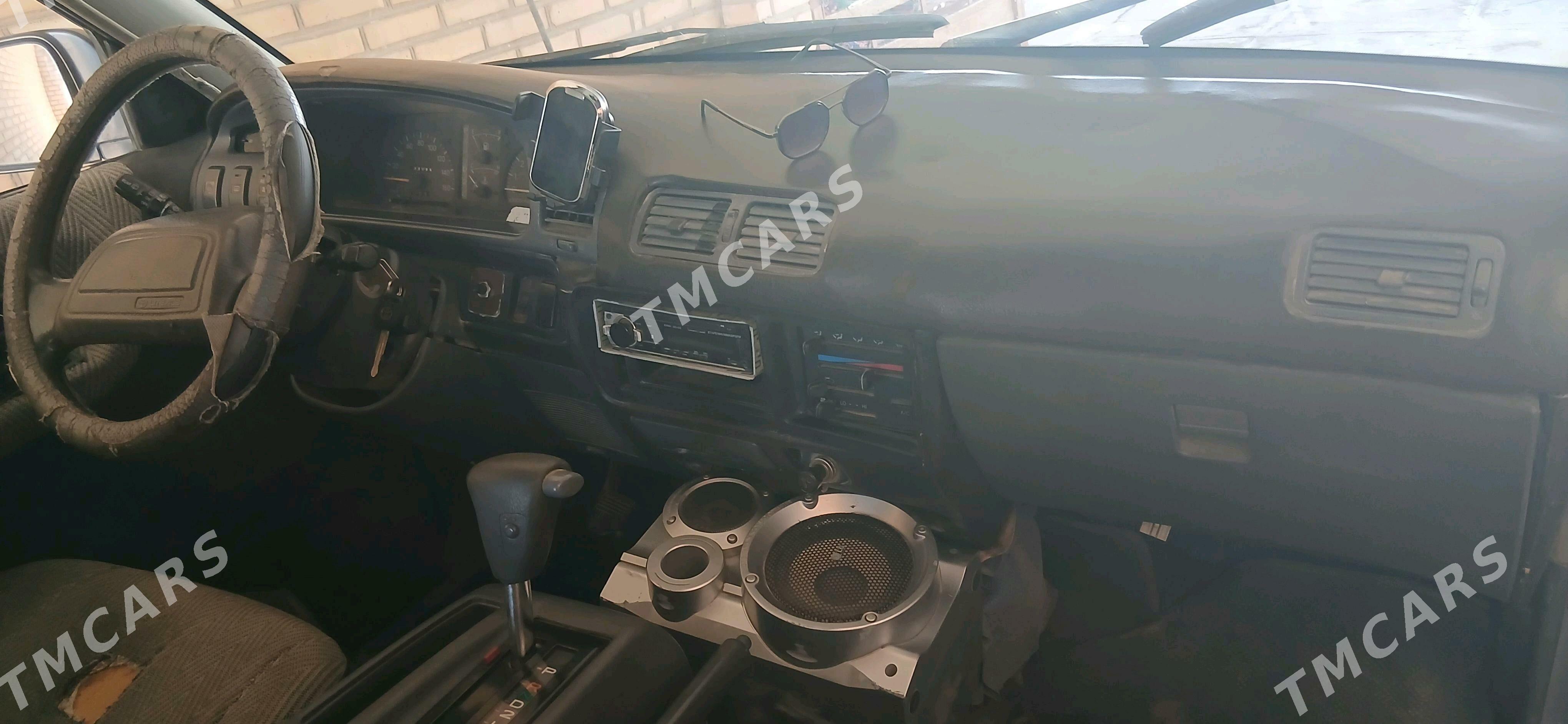 Toyota Town Ace 1992 - 45 000 TMT - Türkmenabat - img 5