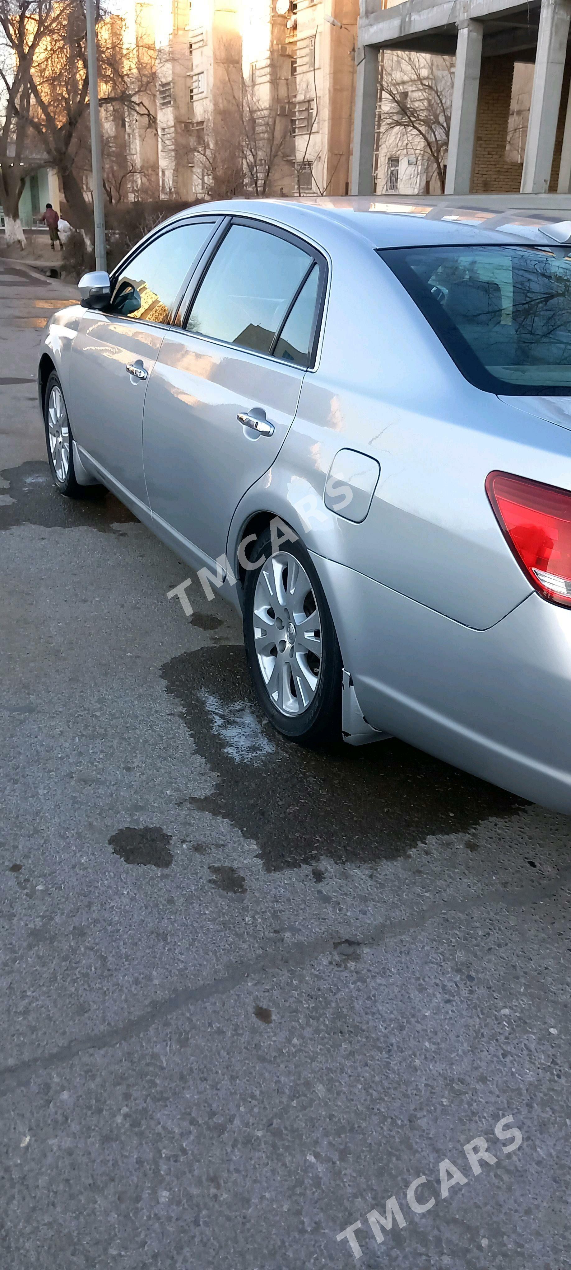 Toyota Avalon 2005 - 160 000 TMT - Дашогуз - img 2