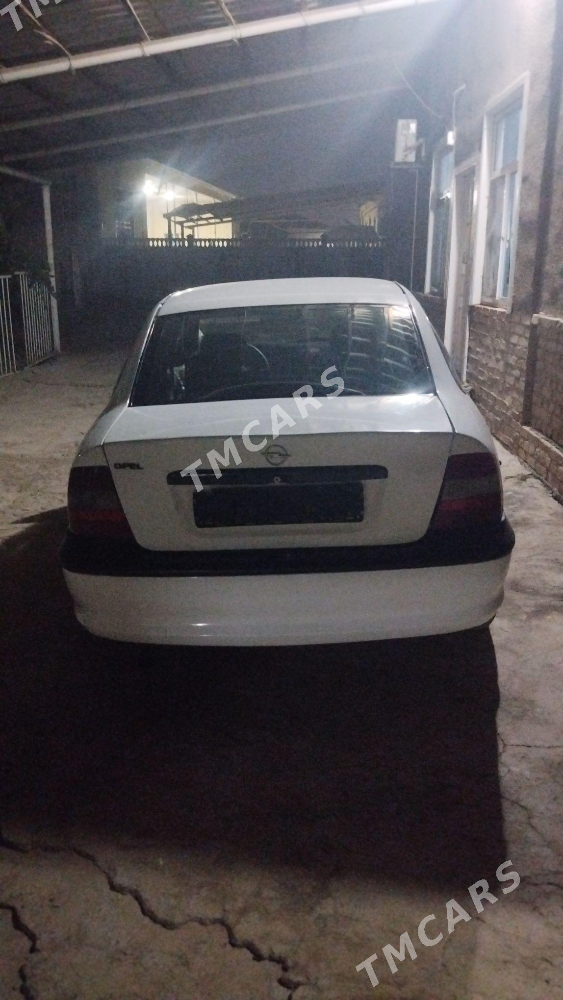 Opel Vectra 1998 - 40 000 TMT - Мары - img 2