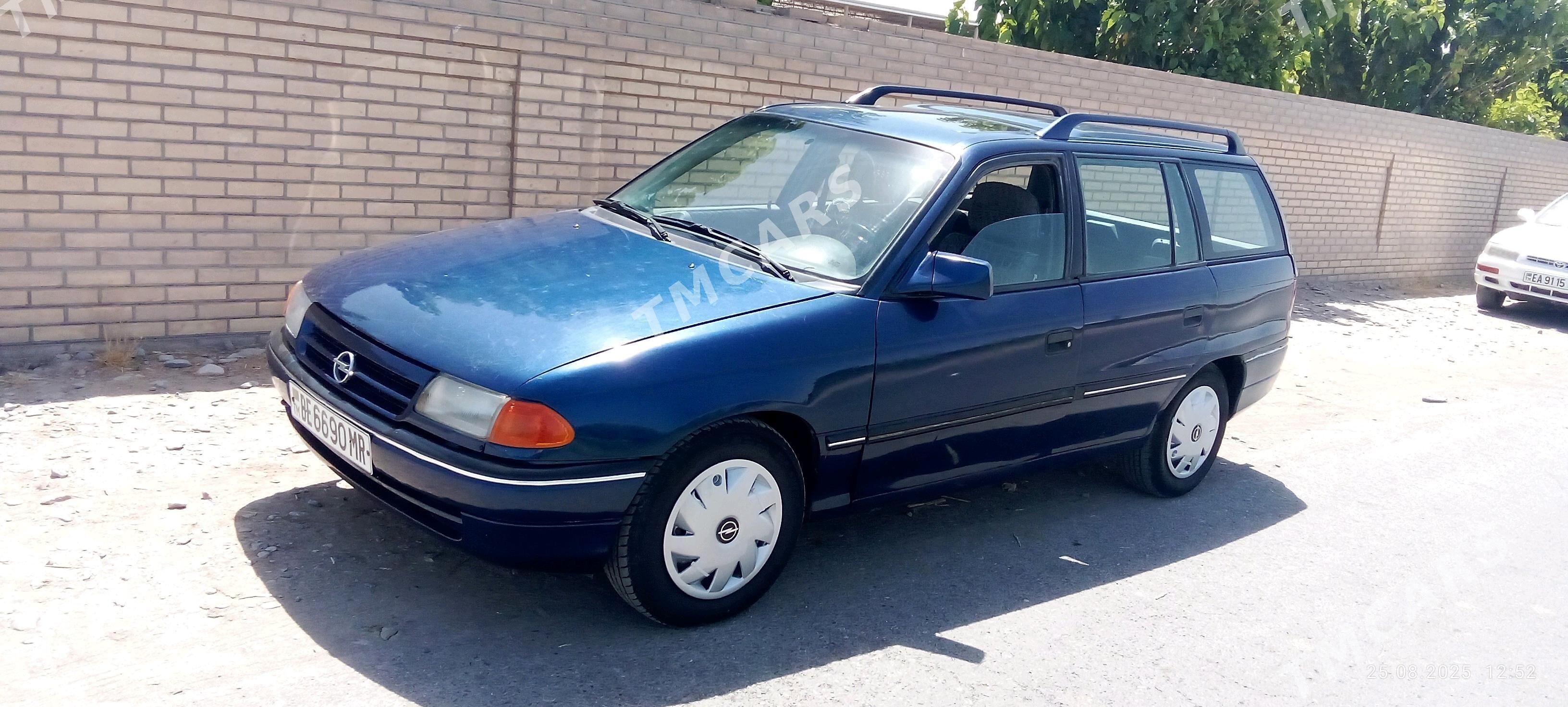Opel Astra 1992 - 30 000 TMT - Mary - img 3